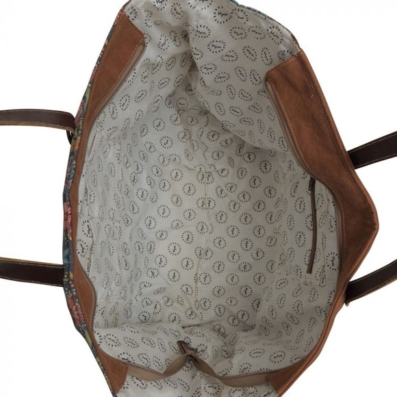 Myra Bag Floral Black and White Travel Tote - Picture 9 of 9